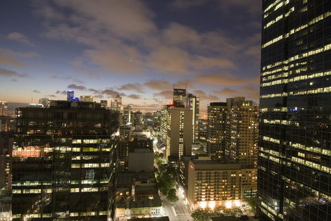 Oaks Melbourne On Lonsdale Suites - Darwin Holiday 13