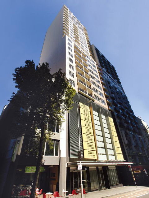 Oaks Melbourne On Lonsdale Suites - Darwin Holiday 0