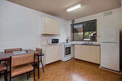 Eastern Beach Holiday Units - Darwin Holiday 3