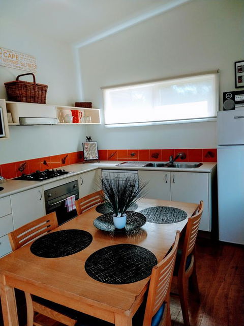 Rural 5 Star Villa\'s With Resort Amenities - Darwin Holiday 43