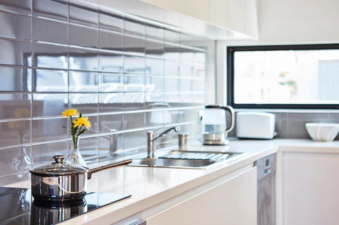 Richmond Â· 3 Level Architecturally Designed Richmond House - Darwin Holiday 5