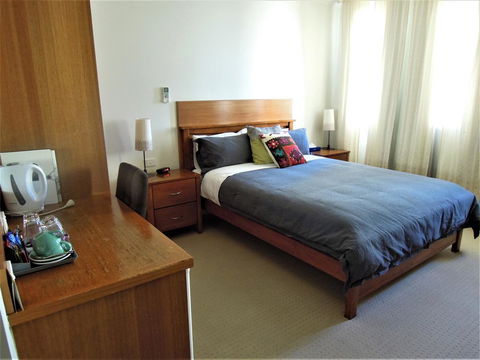 Plough Hotel - Darwin Holiday 4