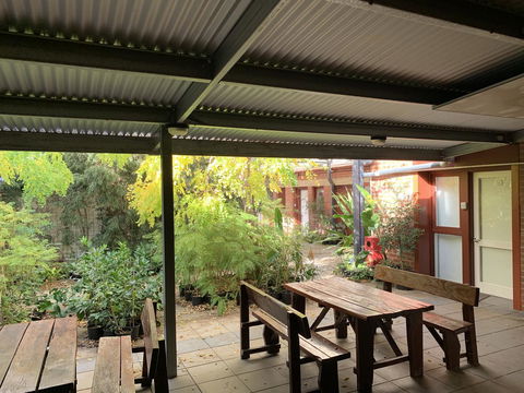CROWN CENTRAL BUSINESS DISTRICT MOTEL - NO UNDER 18s - Darwin Holiday 2