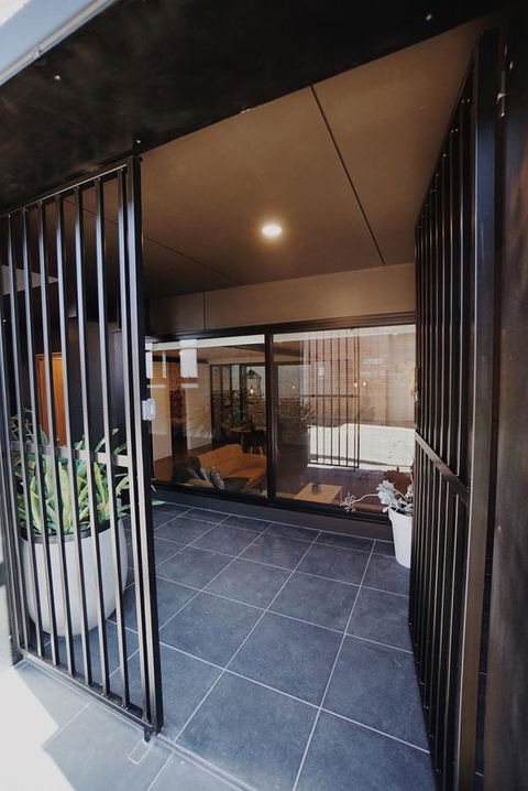 THE WAREHOUSE APARTMENTS - Darwin Holiday 4