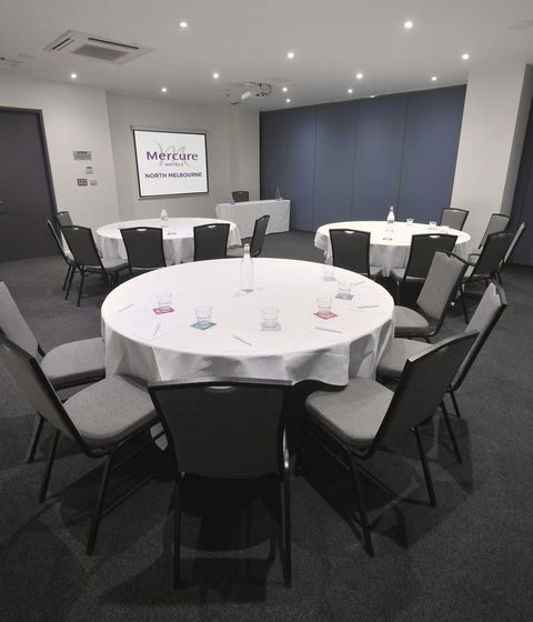 Mercure North Melbourne - Darwin Holiday 37