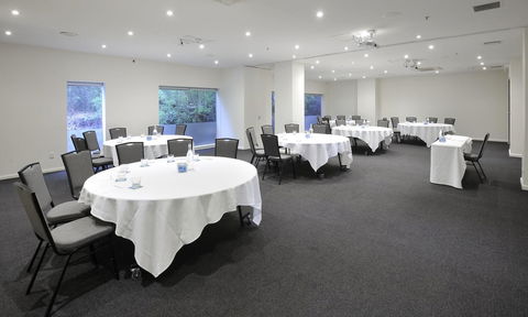 Mercure North Melbourne - Darwin Holiday 44