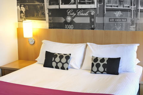 Mercure North Melbourne - Darwin Holiday 28