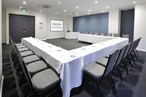 Mercure North Melbourne - Darwin Holiday 38