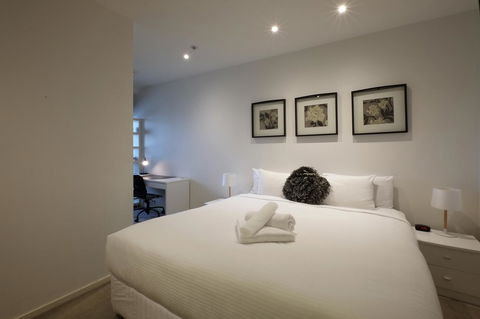 ACD Apartments - Darwin Holiday 35