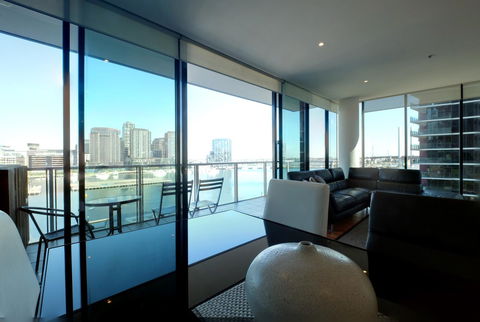 ACD Apartments - Darwin Holiday 9