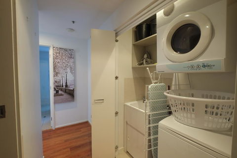 ACD Apartments - Darwin Holiday 5