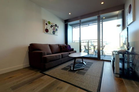 ACD Apartments - Darwin Holiday 30