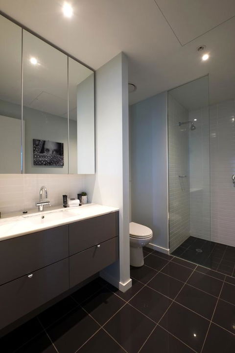 ACD Apartments - Darwin Holiday 16