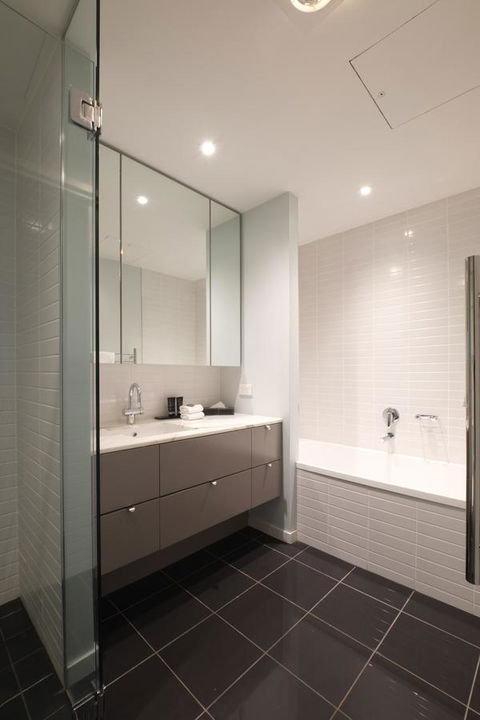 ACD Apartments - Darwin Holiday 15