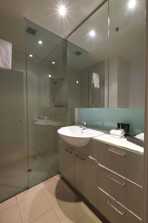 ACD Apartments - Darwin Holiday 2
