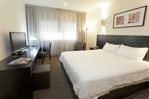 Causeway 353 Hotel - Darwin Holiday 0