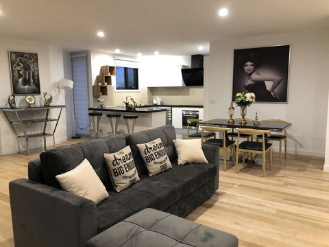 Apartments In Phillip Island Towers - Block C - Darwin Holiday 0