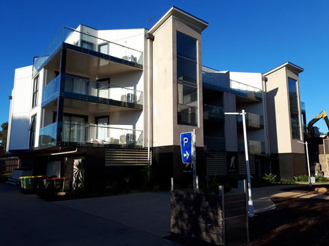 Apartments In Phillip Island Towers - Block C - Darwin Holiday 29