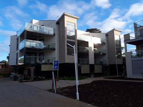 Apartments In Phillip Island Towers - Block C - Darwin Holiday 17