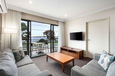 Quality Hotel Bayside Geelong - Darwin Holiday 1