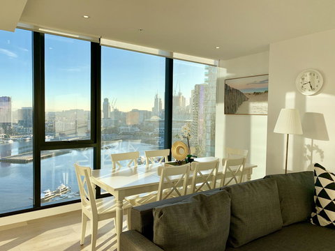 Melbourne Private Apartments - Collins Wharf Waterfront, Docklands - Darwin Holiday 8