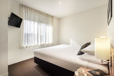 Ibis Melbourne Hotel And Apartments - Darwin Holiday 14
