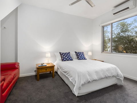 Aireys Ocean View - Darwin Holiday 8