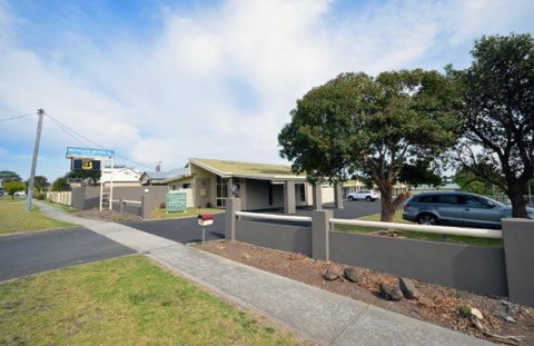 Pelicans Motel San Remo - Darwin Holiday 1