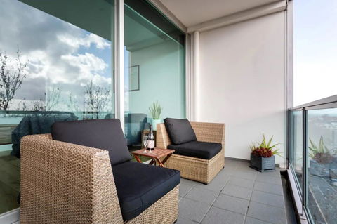 BestView St Kilda Spectacular Sunset Hideaway - Boutique Self-contained Luxury Apartment - Darwin Holiday 9