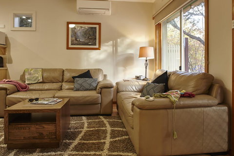 Goldfield Holiday Units - Darwin Holiday 11