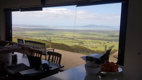 One Tree Hill Wilson Prom And Ocean Views - Darwin Holiday 0