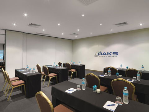 Oaks Melbourne On Collins Suites - Darwin Holiday 12