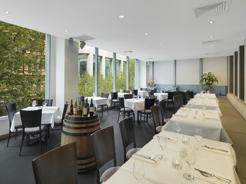 Oaks Melbourne On Collins Suites - Darwin Holiday 11