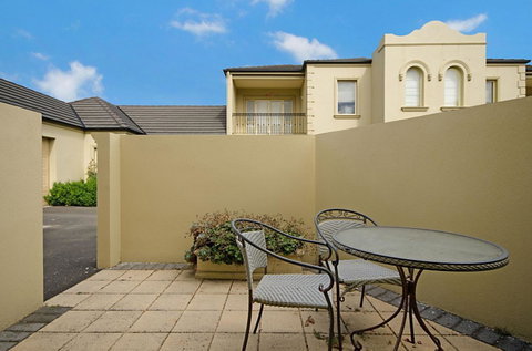 Sea Shells On Banyan Apartment - Darwin Holiday 8