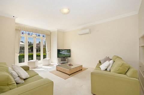 Sea Shells On Banyan Apartment - Darwin Holiday 1