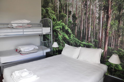 Habitat HQ - Darwin Holiday 40