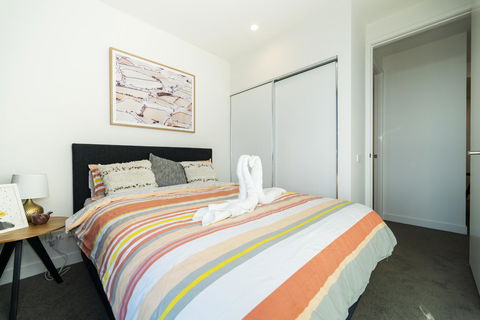 Ocean View/South-bank Premium Location 2 Bedroom Apartments - Darwin Holiday 6