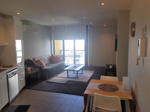 Southbank Short Stay Apartment - Darwin Holiday 2