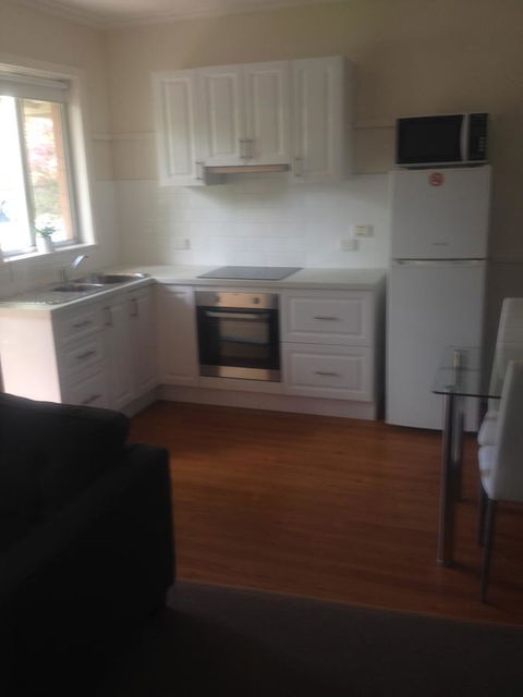 Viewhill Holiday Units - Darwin Holiday 8
