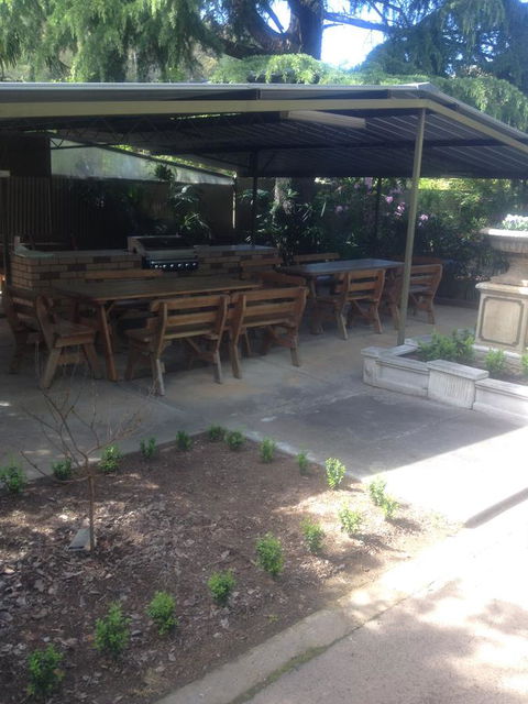 Viewhill Holiday Units - Darwin Holiday 5