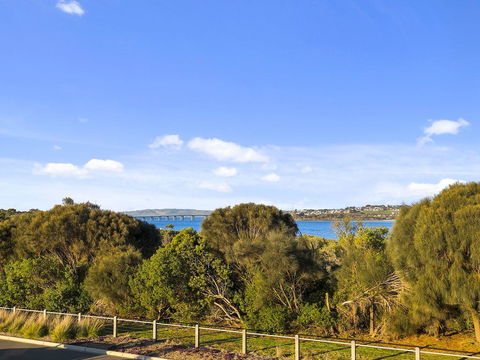 Bunya By The Sea - Darwin Holiday 24