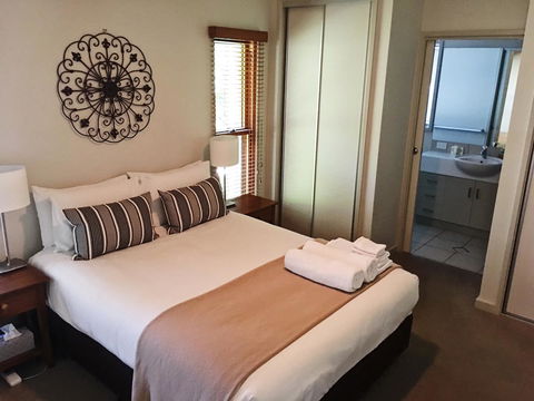 Luxury Abalina Cottages - Darwin Holiday 31