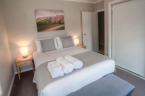 Luxury Abalina Cottages - Darwin Holiday 11