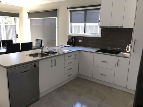 Luxury Abalina Cottages - Darwin Holiday 18