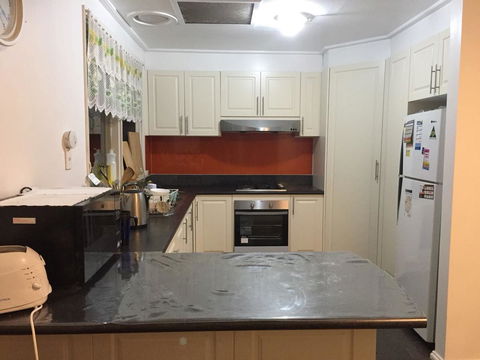 Doncaster Westfield Home Stay - Darwin Holiday 8