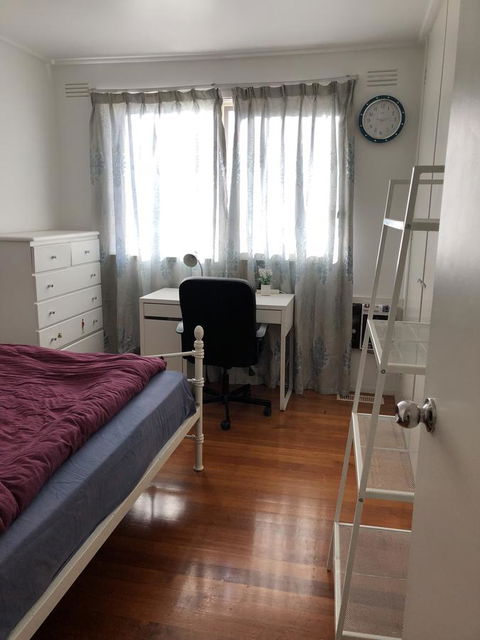 Doncaster Westfield Home Stay - Darwin Holiday 7