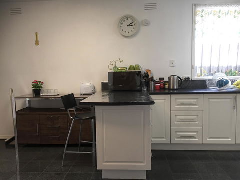 Doncaster Westfield Home Stay - Darwin Holiday 39