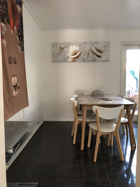 Doncaster Westfield Home Stay - Darwin Holiday 12