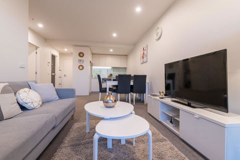 Guest House In Melbourne - Darwin Holiday 4