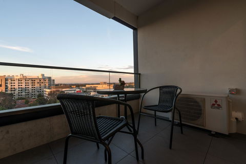 Guest House In Melbourne - Darwin Holiday 7